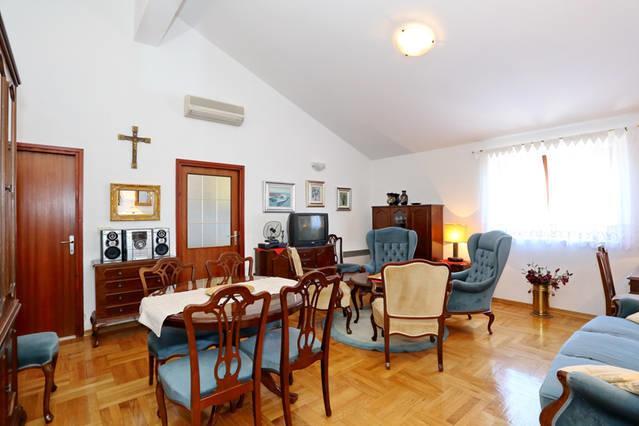 Apartment Sara Пировац Экстерьер фото