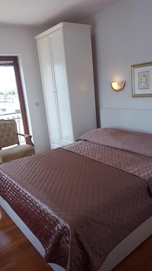 Apartment Sara Пировац Экстерьер фото