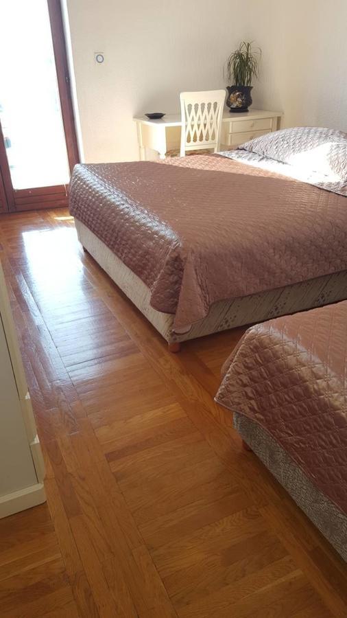 Apartment Sara Пировац Экстерьер фото